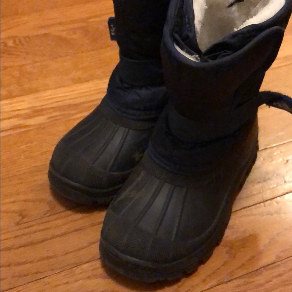 Boys snow boots